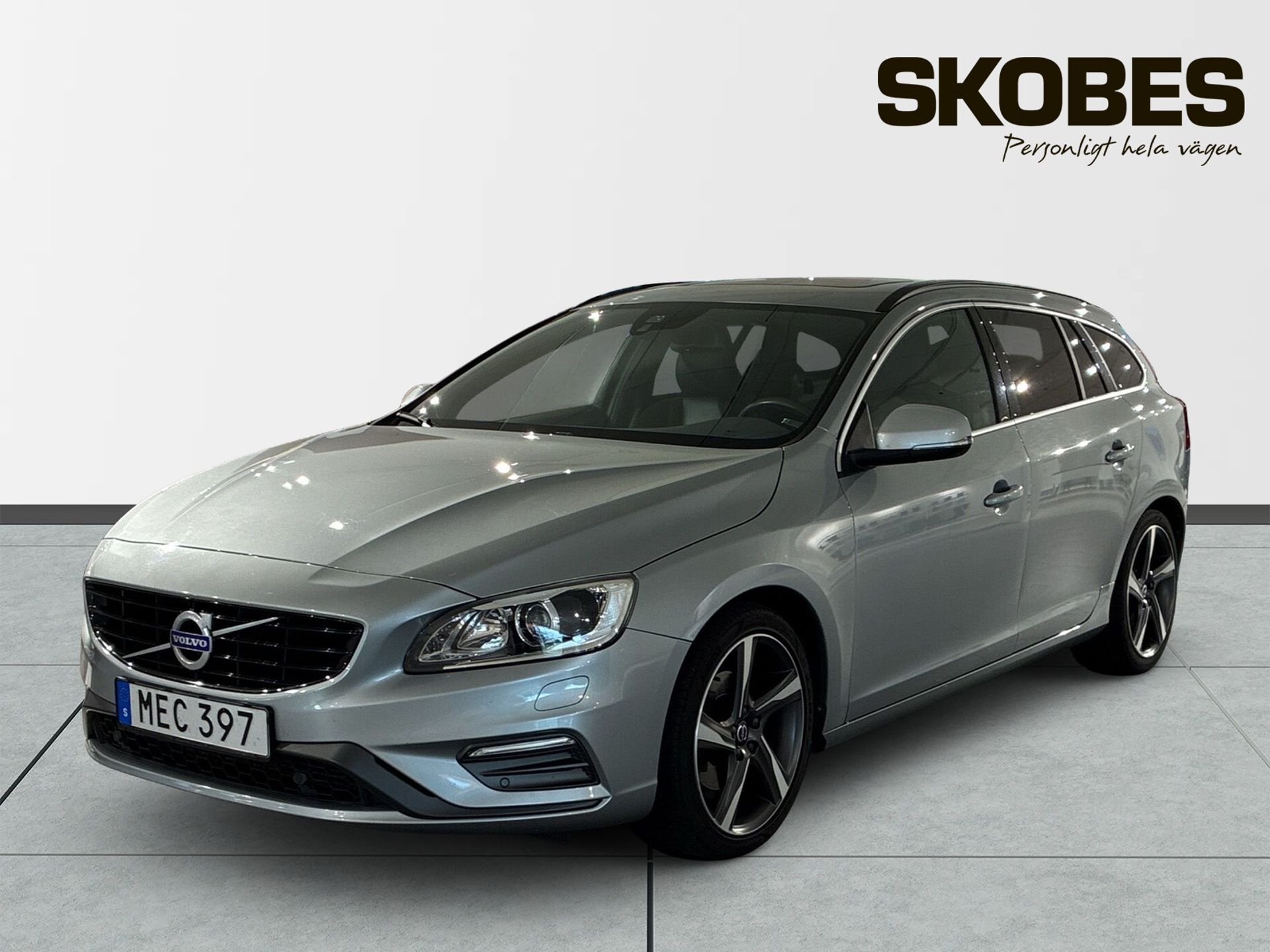 Volvo V60 D4 R-Design Business E PRO 2016, kuva 3/3
