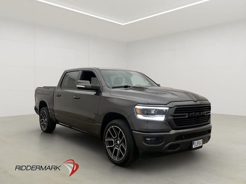 Bild 1 av RAM 1500 Crew Cab Dodge Sport Night 5.7 4x4 Rambox Drag B-Kamera MOMS