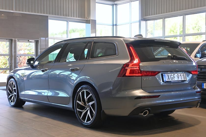Bild 3 av Volvo V60 D3 AWD Aut Momentum Ed. Teknik Drag