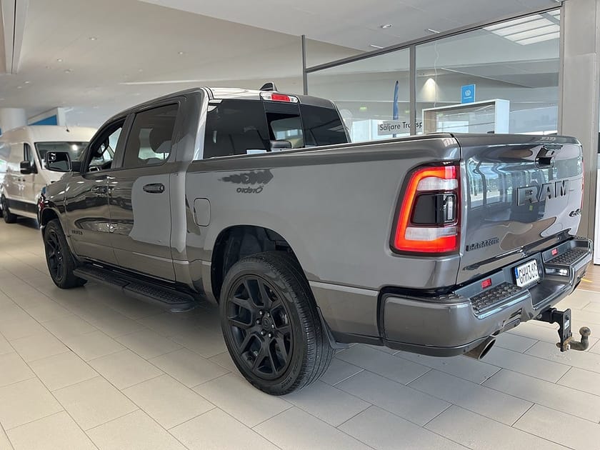 Bild 5 av RAM 1500 Crew Cab Dodge V8 395HK I Tacklucka I Bkamera I HK-Ljud