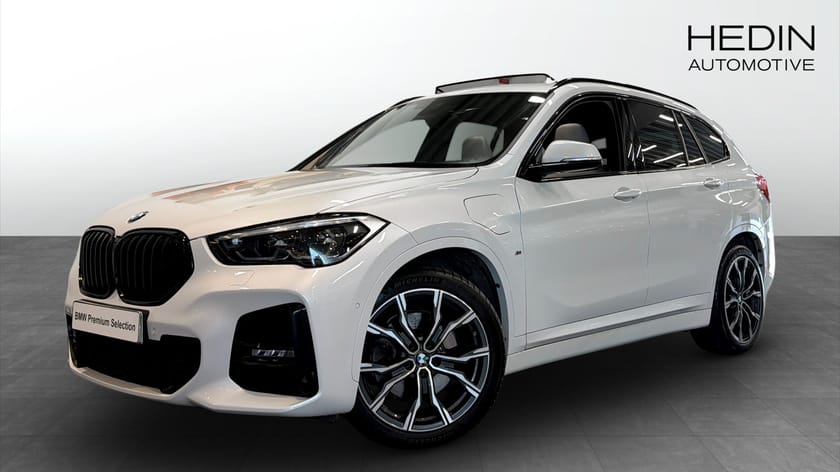 Bild 1 av BMW X1 xDrive25e xDrive 25e M Sport Pano HUD Drag Rattvärme Elstol mminne H/K