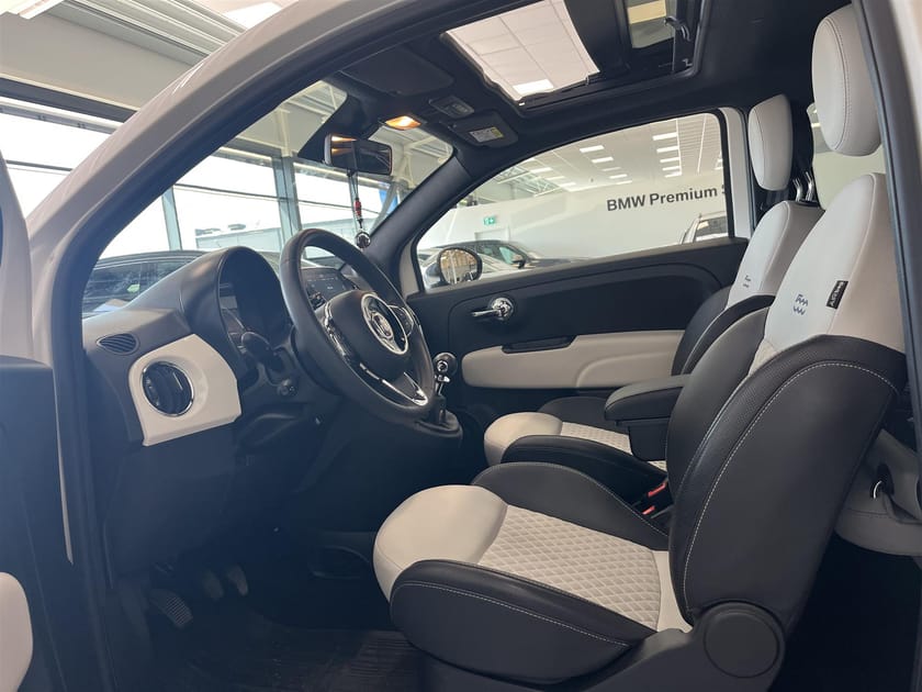 Bild 4 av Fiat 500 Hybrid 1.0 Lounge Taklucka MHEV 70hk -2022