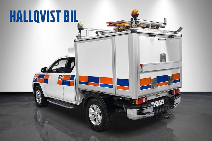 Bild 4 av Toyota Hilux Extra Cab 2.4 4WD Euro 6 Servicebil, Vinsch, Inredning