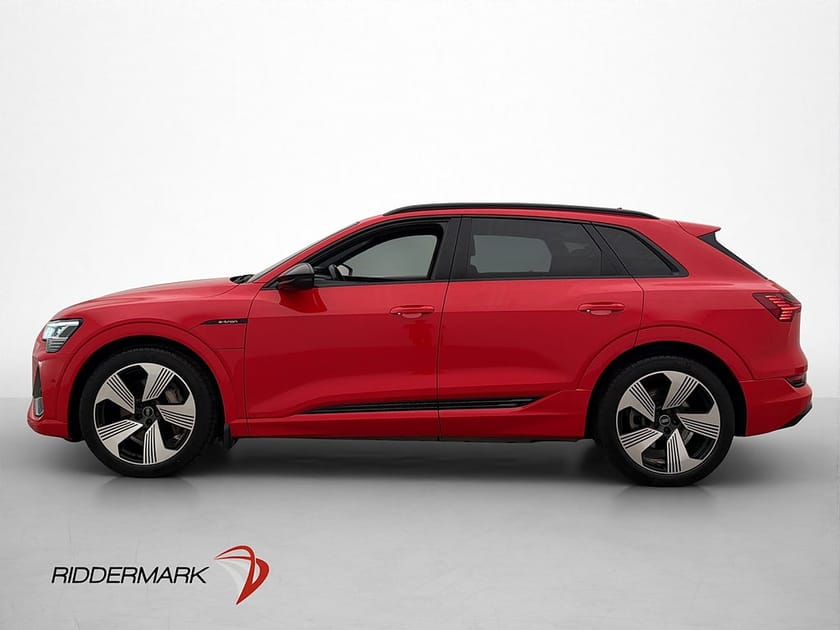 Bild 5 av Audi e-tron 55 quattro S line Luftfjädring Drag Kamera 21"