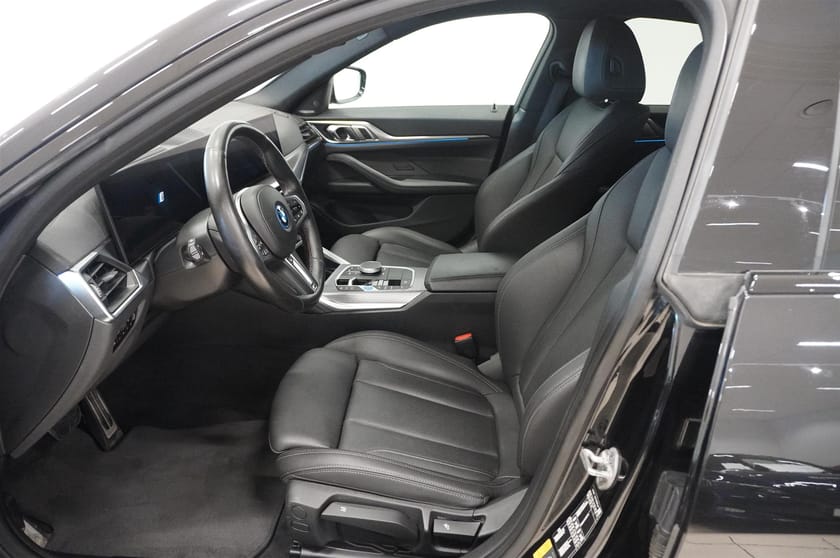 Bild 2 av BMW i4 M50 xDrive Gran Coupé M Sport 544hk