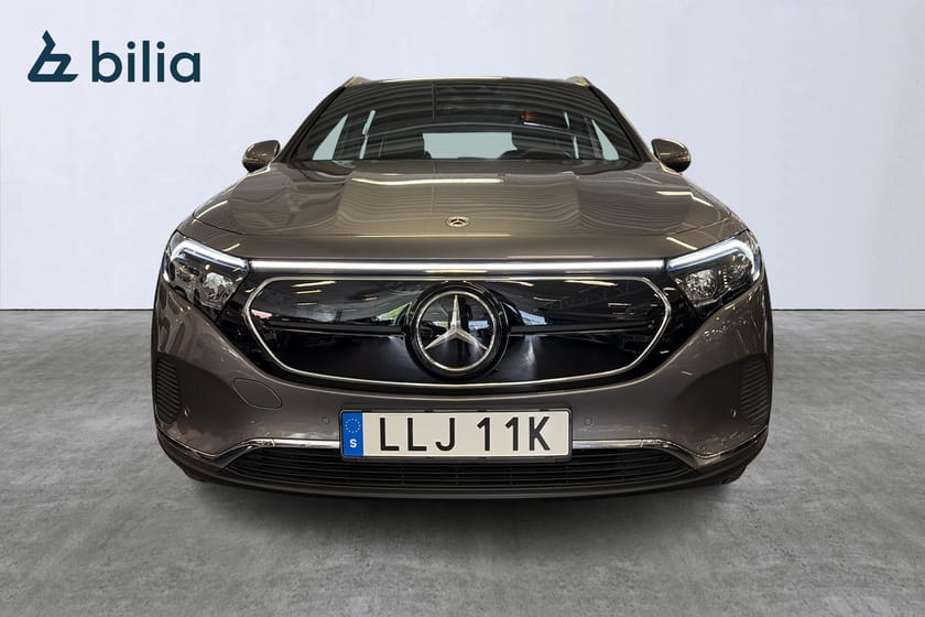 Bild 2 av Mercedes-Benz EQA 300 4MATIC Panelbelysning/Progressive Line/Widescreen
