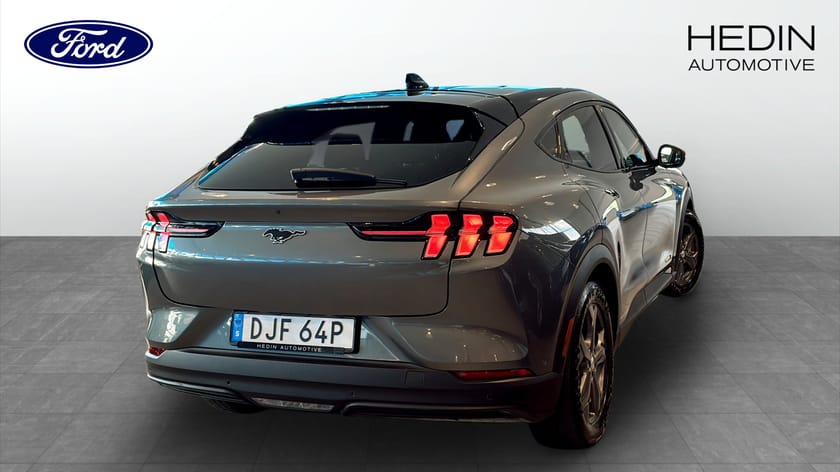 Bild 2 av Ford Mustang Mach-E Long Range RWD LR (99 KWH) |Teknikpaket+ | 360° kamera |