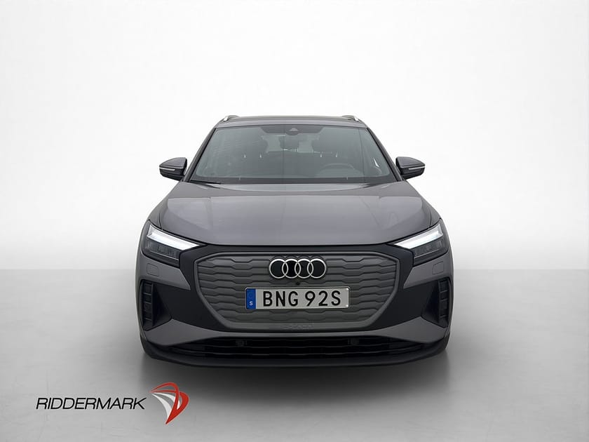 Bild 3 av Audi Q4 40 e-tron 204hk Kamera CarPlay Farthållare