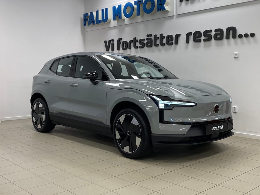 Bild 1 av Volvo EX30 P5 Long Range RWD Plus Privatleas 4579/36m
