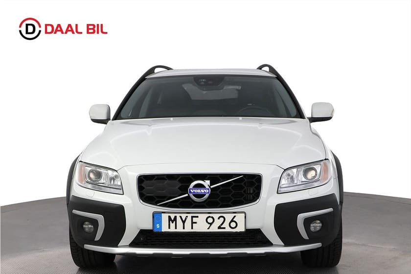 Bild 2 av Volvo XC70 D4 AWD 181HK SUMMUM DRAGKROK VÄRMARE HELSKINN P-SENS