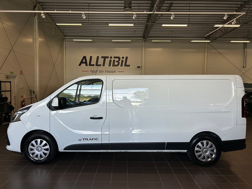 Bild 3 av Renault Trafic Skåpbil 2.0 dCi AUT Drag/Kamera/Värmare/Navi/Inredning
