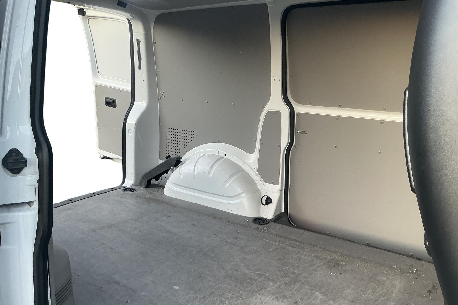 Volkswagen Transporter 2.0 TDI BMT 2019, bild 7/10