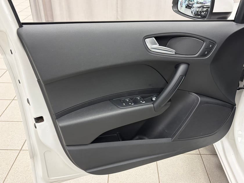 Bild 5 av Audi A1 Sportback 1,0 TFSI Proline