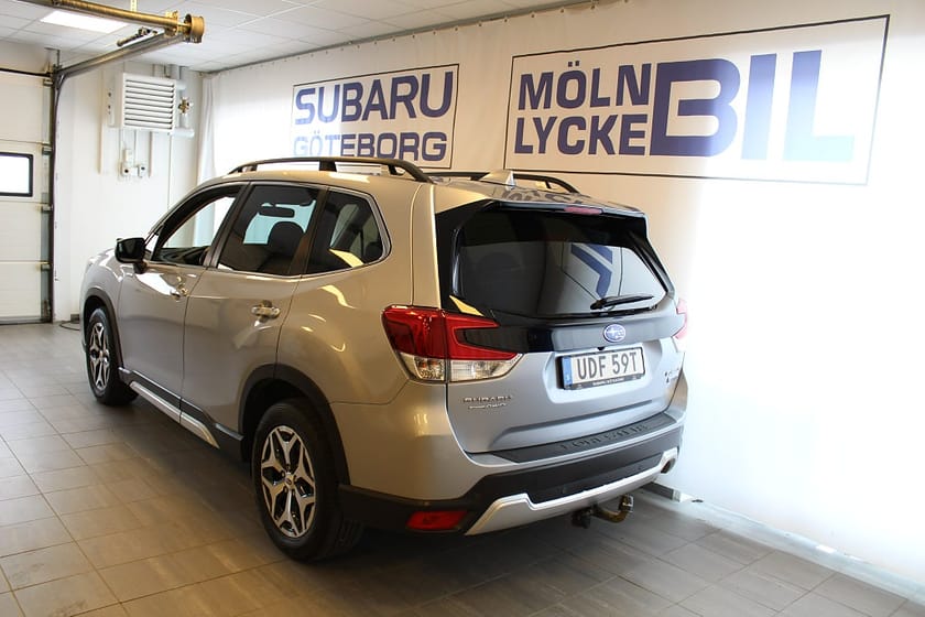 Bild 3 av Subaru Forester e-Boxer 2,0i Aut Ridge (150hk) **Kampanj**