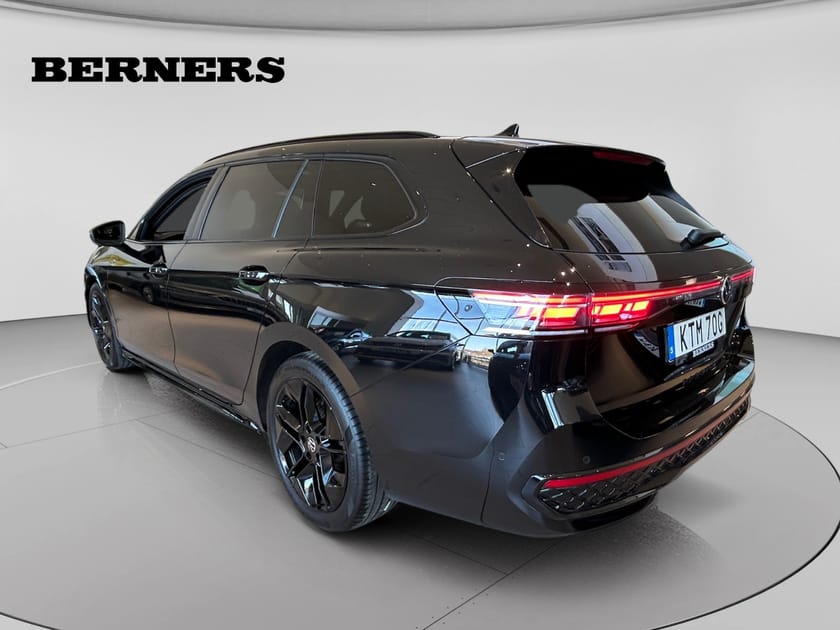 Bild 3 av Volkswagen Passat Sportscombi R-Line 2.0 TDI 4M DSG 193hk