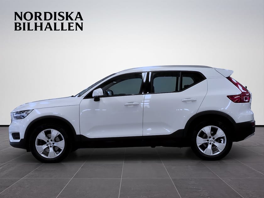 Bild 4 av Volvo XC40 D3 AWD Geartronic Momentum Pro Nyservad Drag Värmare