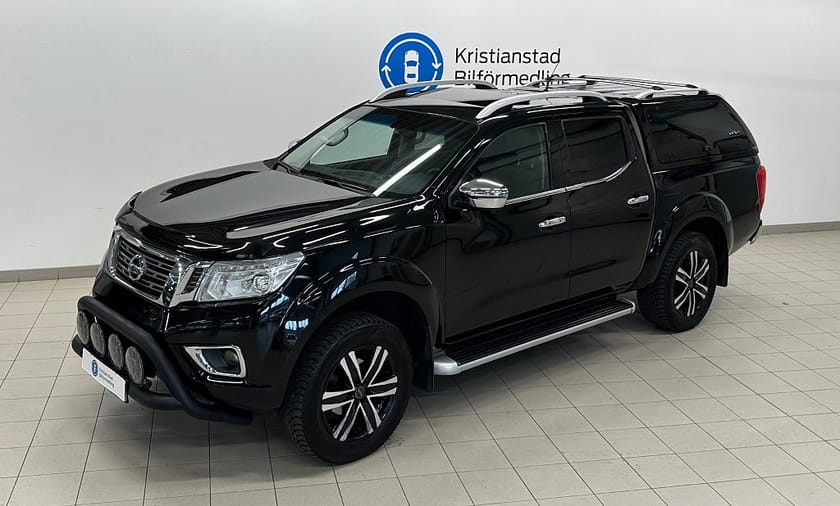 Bild 3 av Nissan Navara Dubbelhytt 2.3 dCi 4WD Frontbåge,Sidesteps,Läderklädsel