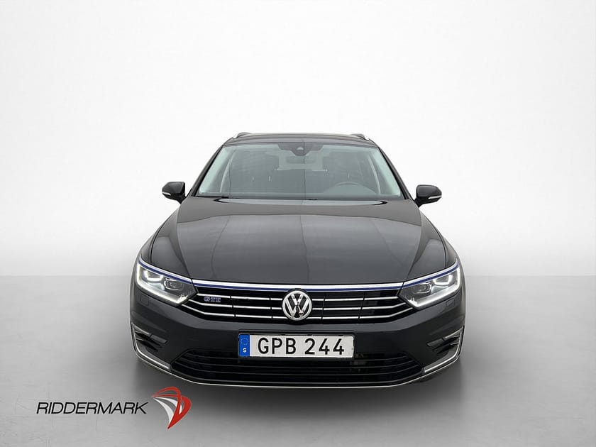 Bild 2 av Volkswagen Passat Variant GTE 1.4 TSI Cockpit B-Kamera Drag P-Värm