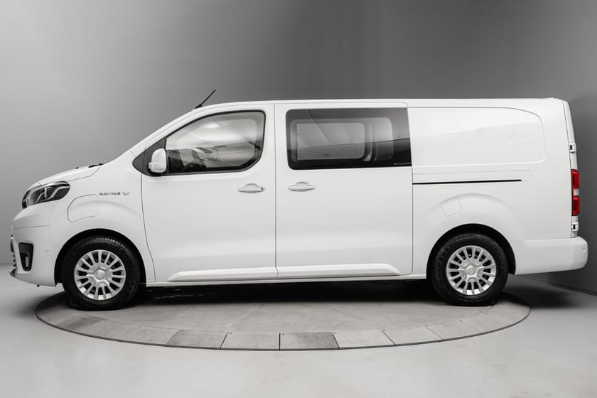 Bilde 2 av Toyota Proace Electric 75kWt Comfort L2H1 SHB
