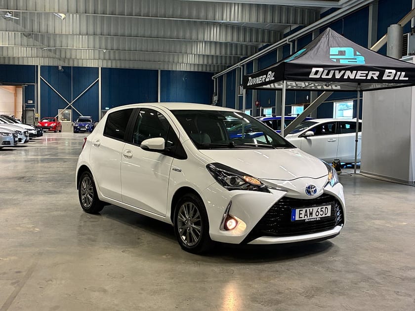 Bild 1 av Toyota Yaris Hybrid e-CVT Active | Backkamera | ACC