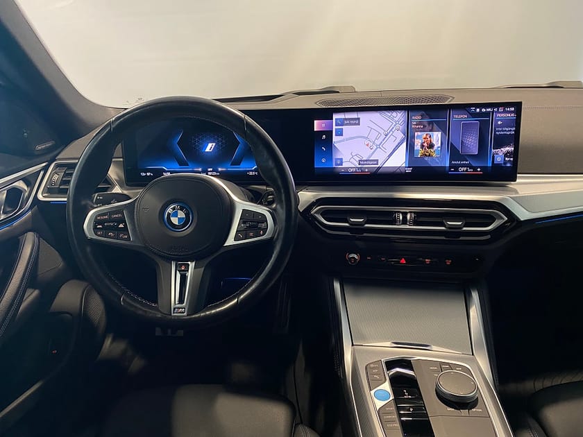 Bild 3 av BMW i4 M50 xDrive Gran Coupé Panoramatak Head-Up Display