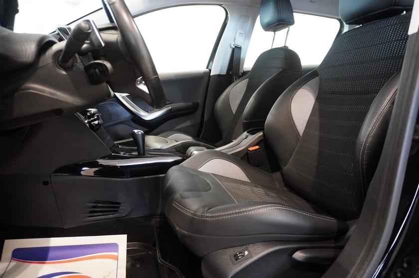 Bild 5 av Peugeot 2008