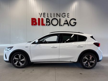 Ford Focus Active 1.0 EcoBoost Hybrid Business Kamera Rattvärme