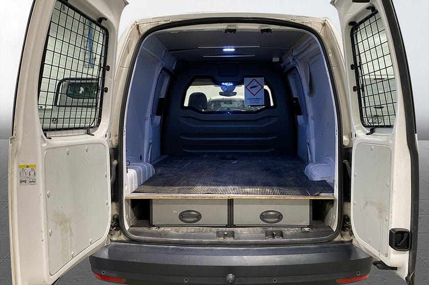 Bild 5 av Volkswagen Caddy Maxi Van Skåp 1.4 TGI Aut CNG Drag Inredd 2xSidodörr Kamera P-Sens