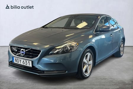 Volvo V40 D3 Momentum 150hk / Drag Värmare Kamera Kamrem Bytt