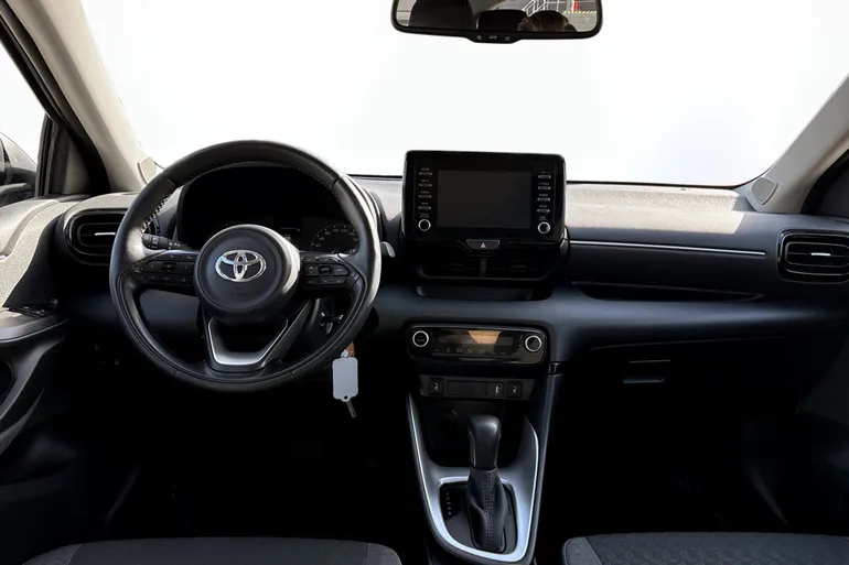 Toyota Yaris Hybrid