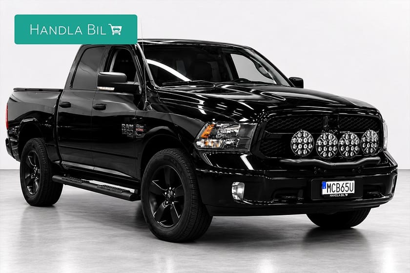 Bild 4 av RAM 1500 Crew Cab 5.7 V8 HEMI 4x4 Rattv Taklucka Drag Moms 395hk