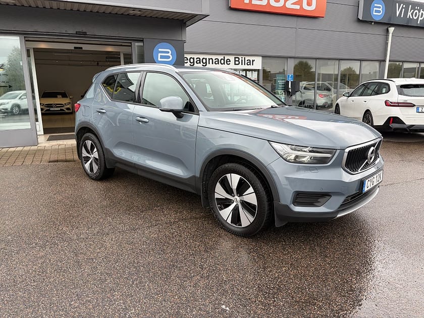 Bild 2 av Volvo XC40 D3 Momentum pro, AUT, Drag, Backkamera, Värmare