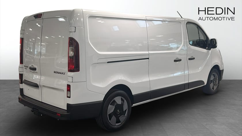 Bild 2 av Renault Trafic Skåpbil L2H1 NORDIC LINE DCI 150 AUTOMAT BVA9