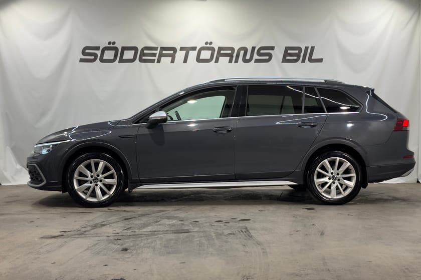 Bild 3 av Volkswagen Golf Alltrack 2.0 TDI 4M KAMERA VÄRMARE IQ.LIGHT DRAG MOMSBIL