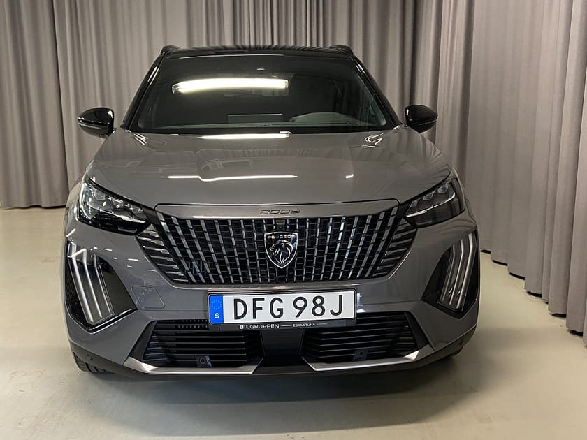 Bild 2 av Peugeot 2008 Hybrid 145 145hk GT Navi Apple car