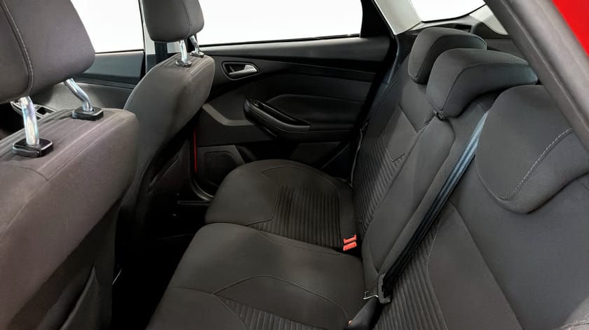 Bild 5 av Ford Focus NYA TITANIUM 5D 1.0 ECOBOOST 100HK 5VXL MAN
