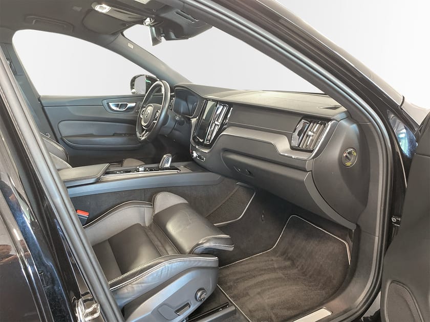 Bild 5 av Volvo XC60 B4 AWD Diesel R-Design