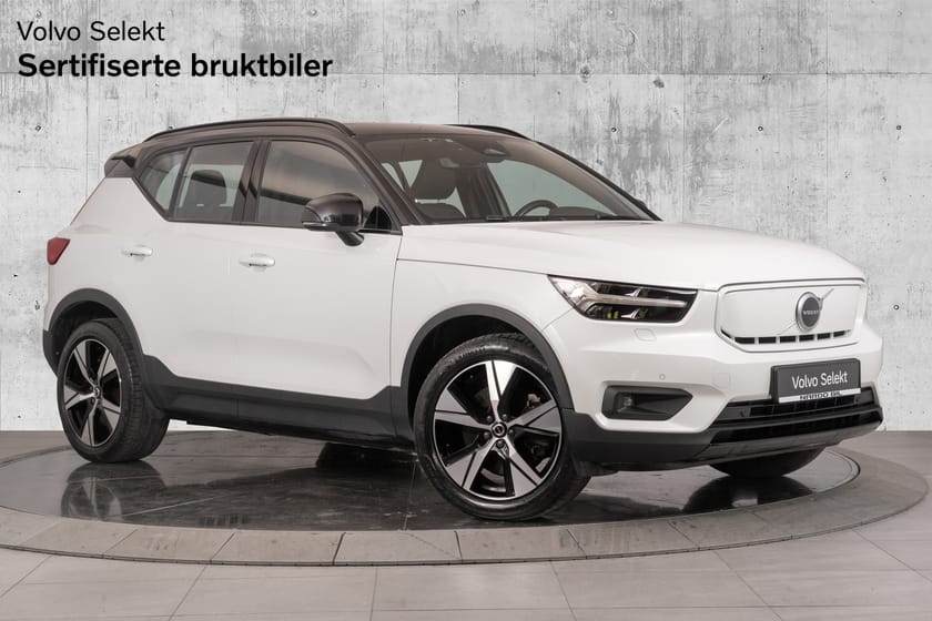 Bilde 1 av Volvo XC40 Recharge P8 AWD 408 hk. AWD/Krok/Aktive lys/Skinnseter/414km