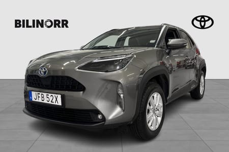 Toyota Yaris Cross Hybrid AWD-i 1,5 ACTIVE P-SENS, Vhjul, Mvärm