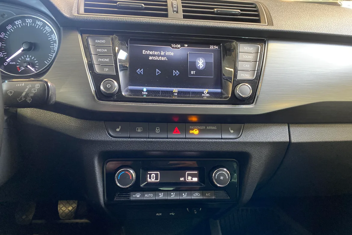picture of a car