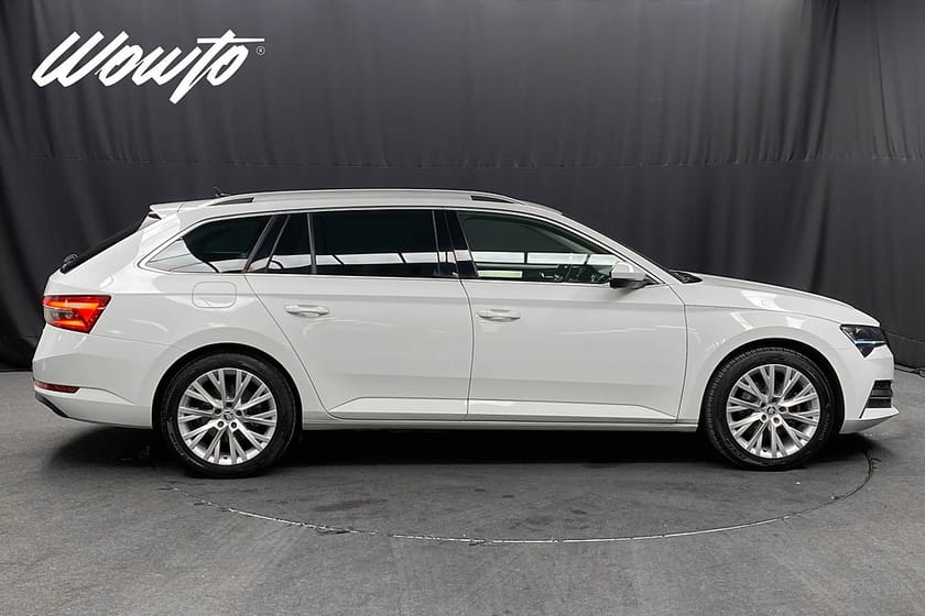 Bild 3 av Škoda Superb iV Kombi Skoda 1.4 TSI DSG 218HK Business Adventure