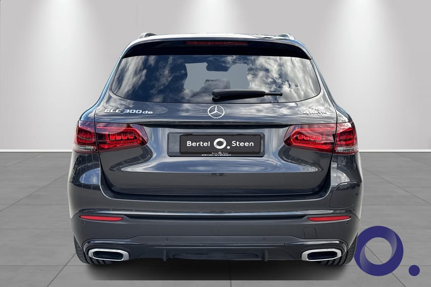 Bilde 5 av Mercedes-Benz GLC 300 de 4MATIC AMG | Panorama | Burmester | Nattpakke