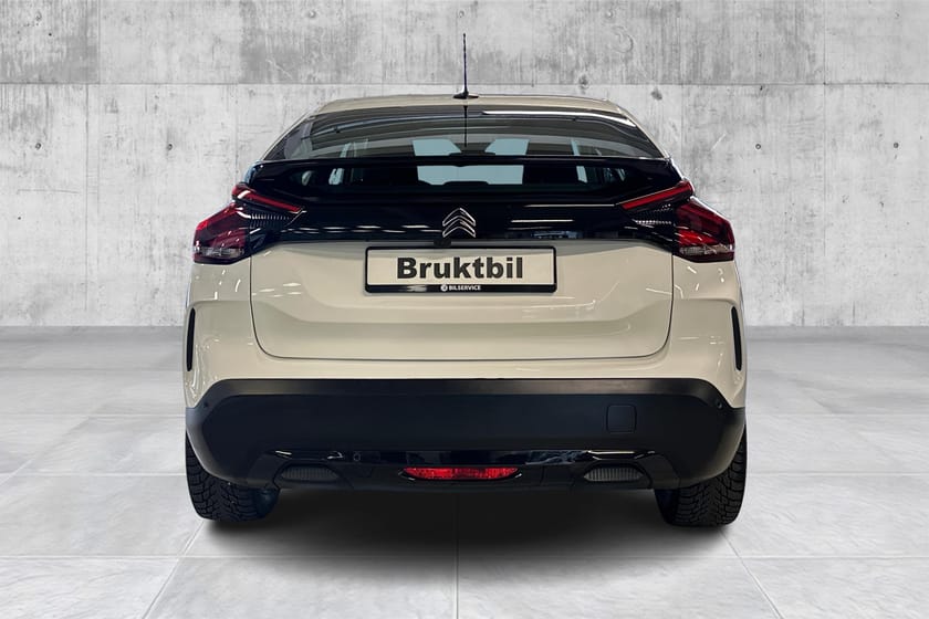 Bilde 4 av Citroën ë-C4 ë-C4/Bagasjerom på 380/Ryggekamera/