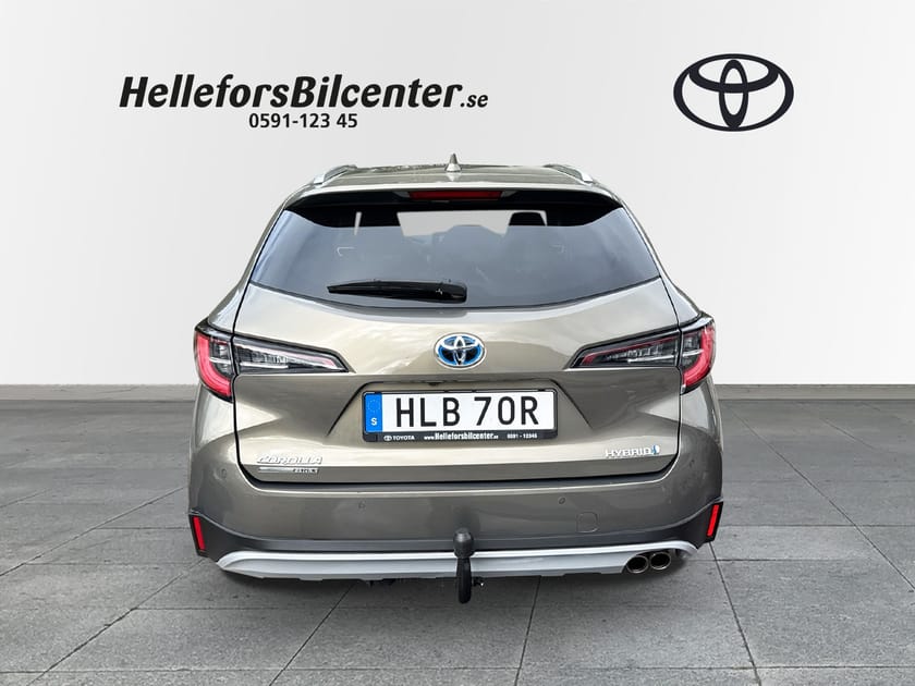 Bild 4 av Toyota Corolla TREK Hybrid 2,0 Drag Skinn Vhjul Car play