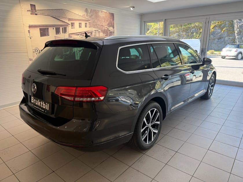 Bilde 2 av Volkswagen Passat Stasjonsvogn stv 190 tdi4mdsg bus +