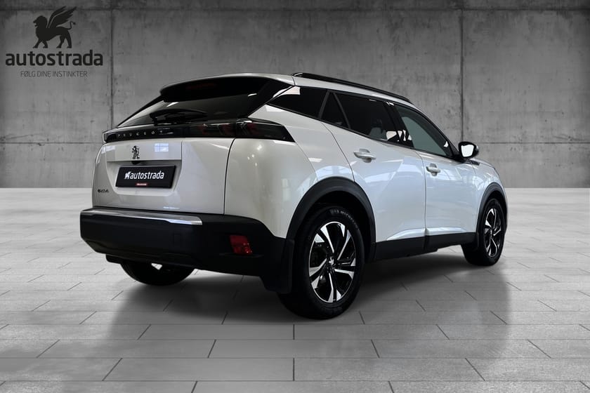 Bilde 5 av Peugeot e-2008 Allure, Navigasjon, Apple carplay