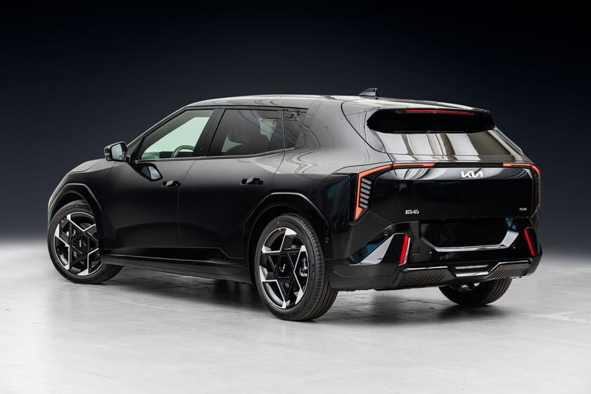 Bilde 4 av Kia EV4 Long Range GT //Harman Kardon//360 Kamera
