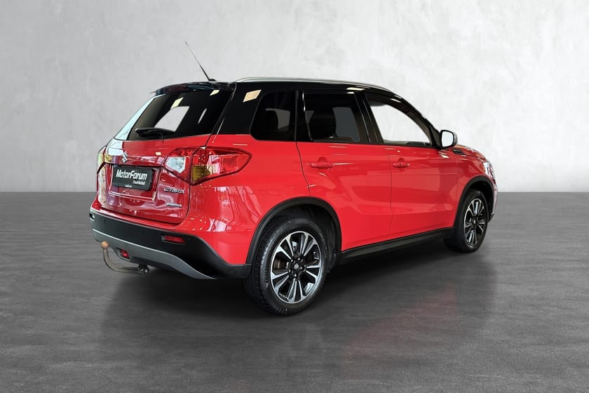 Bilde 5 av Suzuki Vitara 140 HK Automat 4WD Delskinn/Alcantara,H.feste/R.kamera