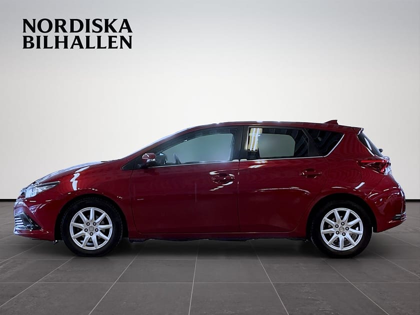 Bild 4 av Toyota Auris 1.2 Turbo Intense Edition Backkamera Bluetooth