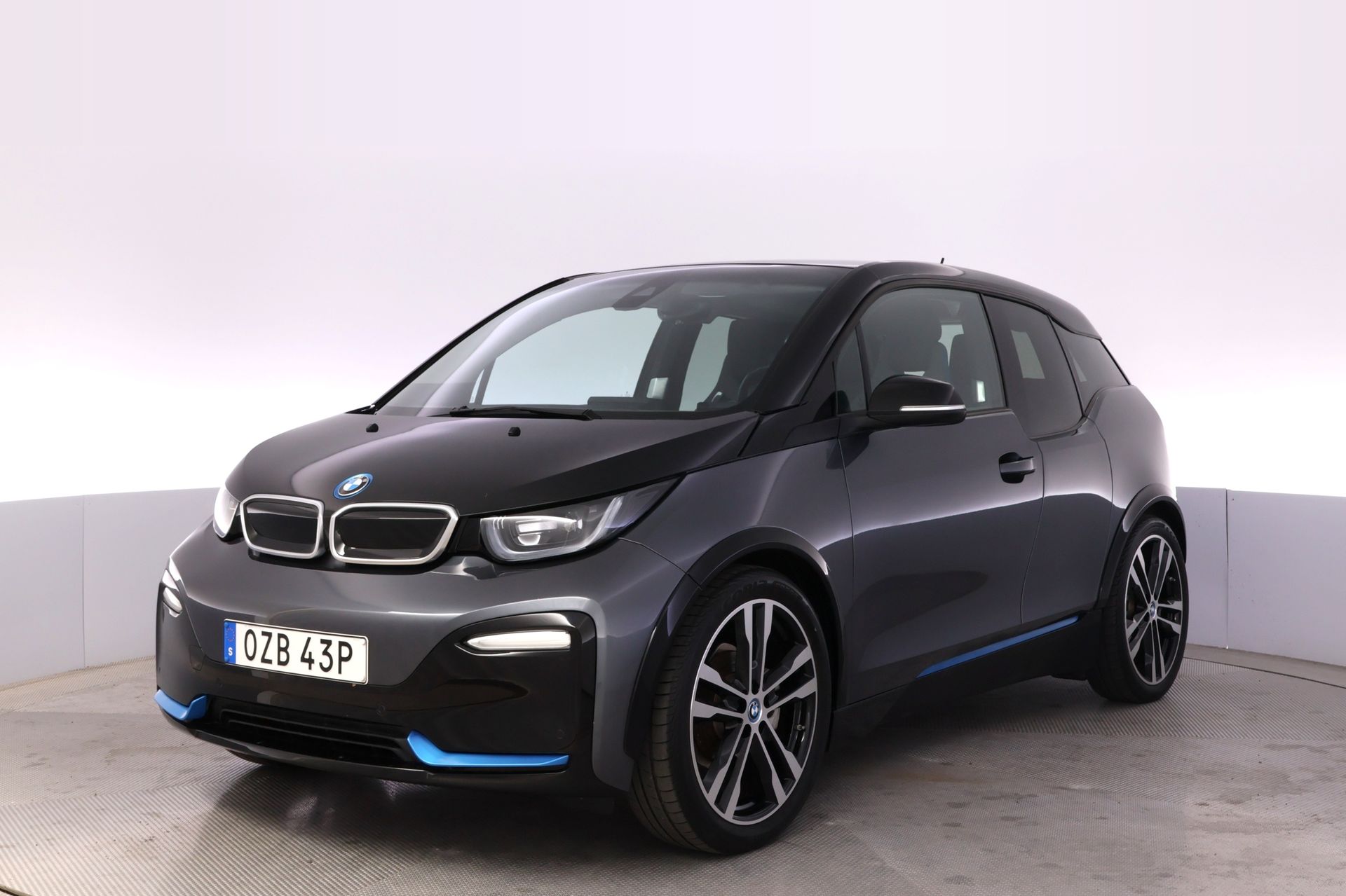 BMW i3s